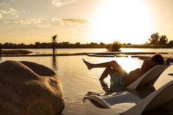 Howard Johnson By Wyndham Ezeiza Convention Center