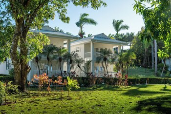 Azul Hotel & Retreat