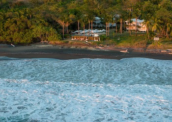 Azul Hotel & Retreat