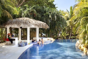 Azul Hotel & Retreat