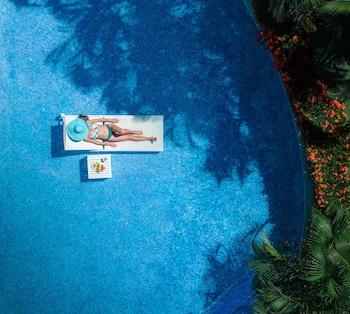 Azul Hotel & Retreat