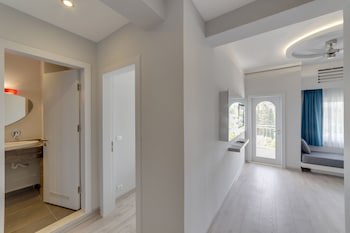 La Brezza Suite & Hotel galeri fotoğrafı