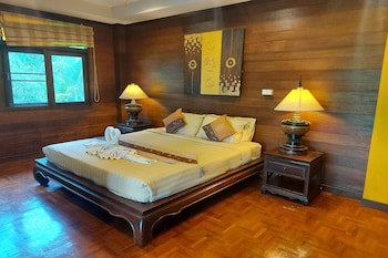 Baan Chai Thung