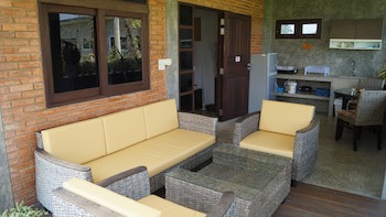 Baan Chai Thung