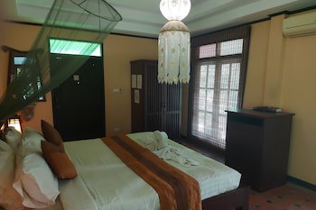 Baan Chai Thung