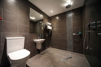 Epic Apart Hotel - Seel Street