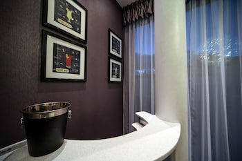 Epic Apart Hotel - Seel Street