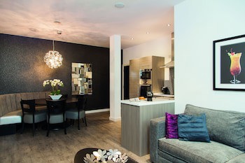 Epic Apart Hotel - Seel Street