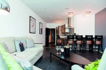 Epic Apart Hotel - Seel Street