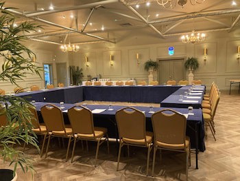Briar Court Hotel