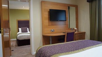 Briar Court Hotel