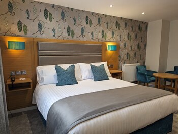 Briar Court Hotel