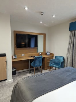 Briar Court Hotel
