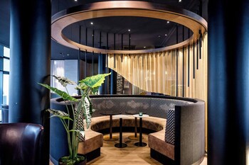 Motel One Frankfurt-Messe galeri fotoğrafı