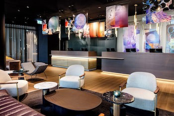 Motel One Frankfurt-Messe galeri fotoğrafı