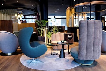 Motel One Frankfurt-Messe galeri fotoğrafı