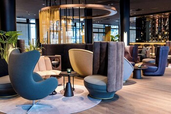 Motel One Frankfurt-Messe galeri fotoğrafı