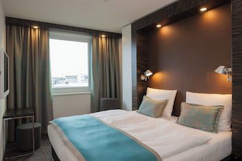 Motel One Frankfurt-Messe galeri fotoğrafı