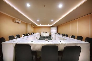 Favehotel Pgc Cililitan