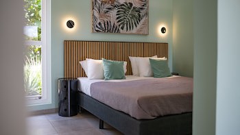 Blue Bay Lodges