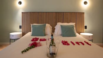 Blue Bay Lodges
