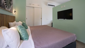 Blue Bay Lodges