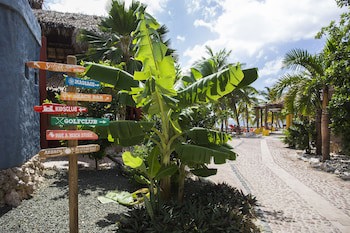 Blue Bay Lodges