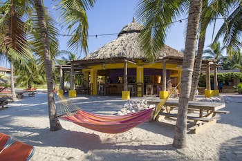 Blue Bay Lodges