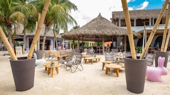 Blue Bay Lodges