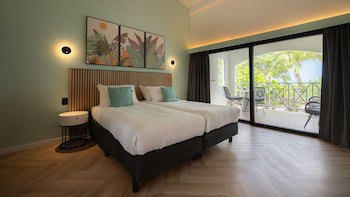 Blue Bay Lodges