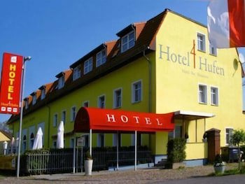 Hotel 4 Hufen fotoğrafı