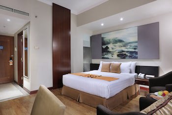 Grand Candi Hotel