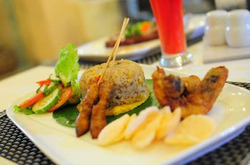 @Hom Simpang Lima Semarang