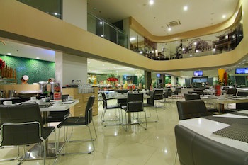 @Hom Simpang Lima Semarang