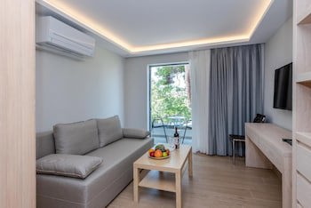 Triton Hotel fotoğrafı