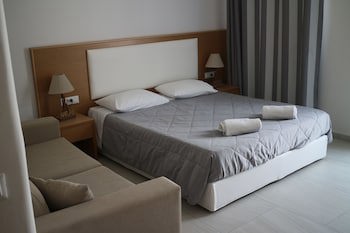 Petinaros Hotel fotoğrafı