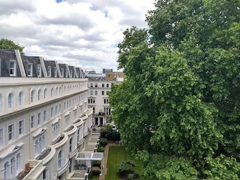 Garden Court Hotel