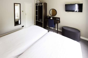 Garden Court Hotel