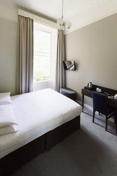 Garden Court Hotel