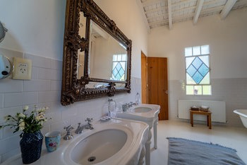 Narbona Wine Lodge