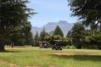 Gooderson Monks Cowl Golf Resort