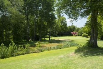 Sandford Springs Hotel & Golf Club