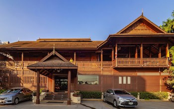 Baan U Sabai Boutique House