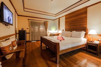 Baan U Sabai Boutique House
