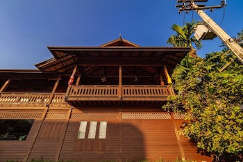 Baan U Sabai Boutique House