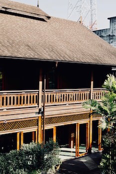 Baan U Sabai Boutique House
