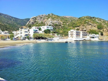 Anthemis Hotel