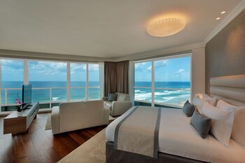 Herbert Samuel Okeanos Suites Herzilya