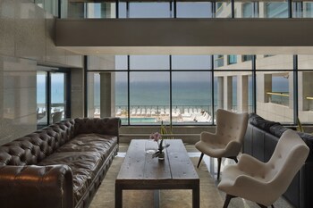 Herbert Samuel Okeanos Suites Herzilya