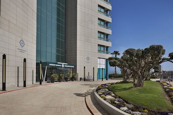 Herbert Samuel Okeanos Suites Herzilya